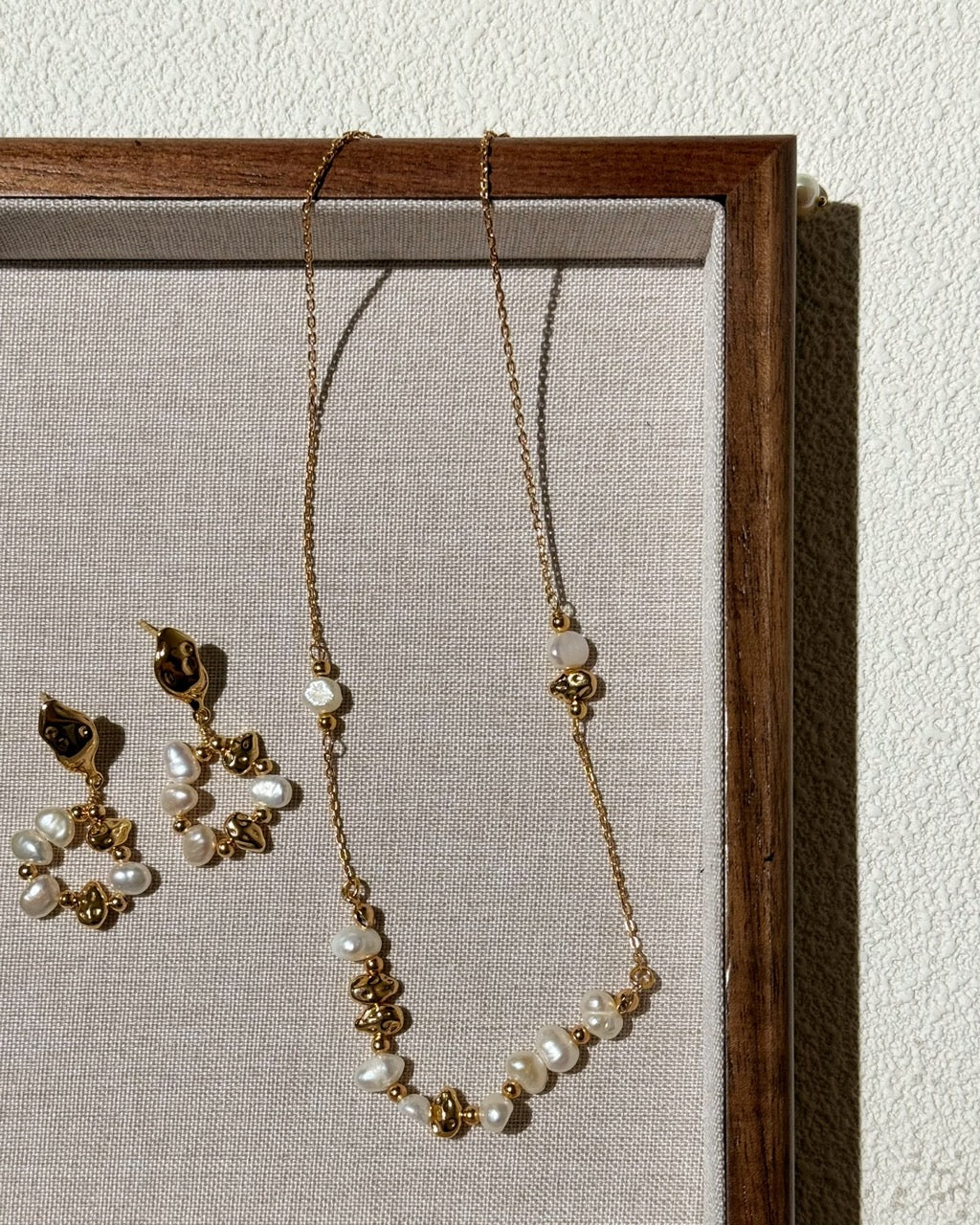 Natural Pearl Beaded Necklace